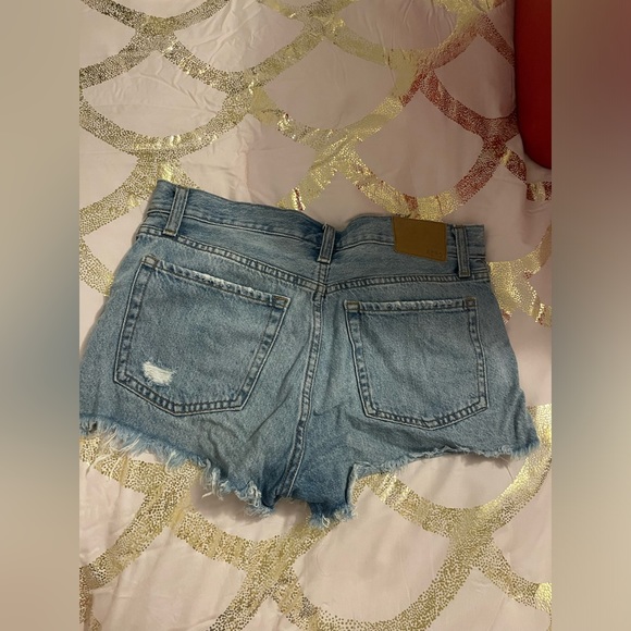 ripped denim boyfriend shorts - Picture 5 of 9